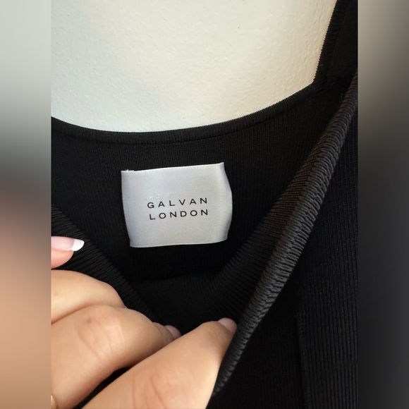 GALVAN LONDON MAXI DRESS. - Picture 8 of 10